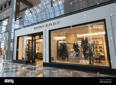 cappotti burberry outlet|burberry outlet store locations.